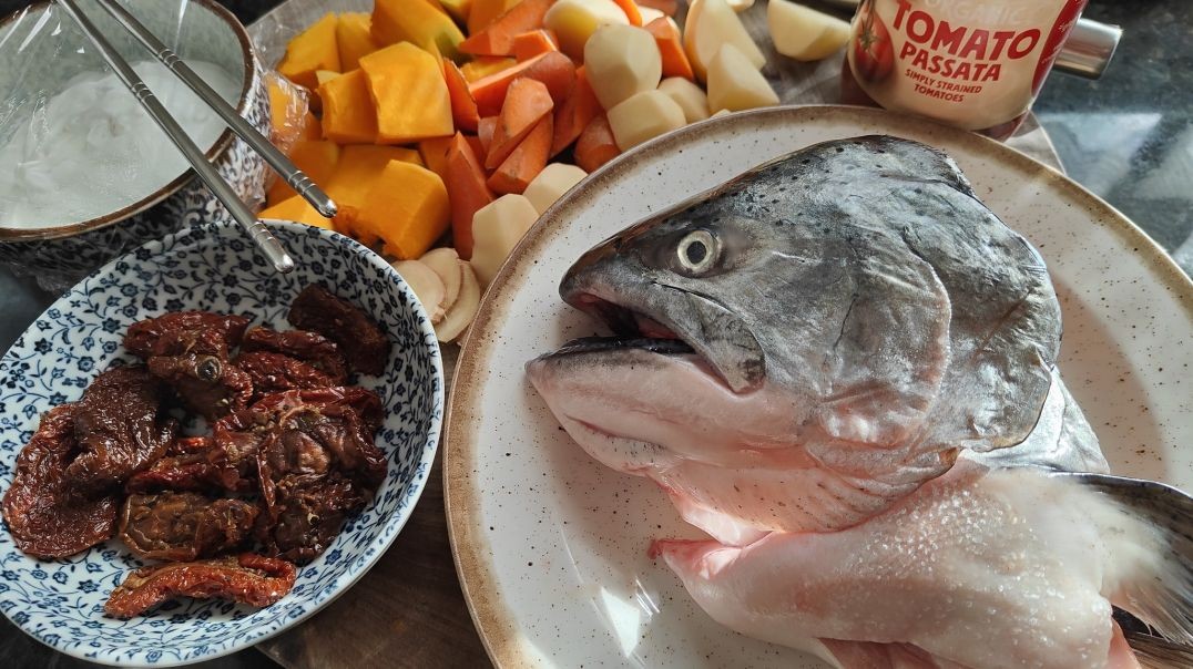 ⁣Curry Salmon Fish Head 咖喱三文鱼头