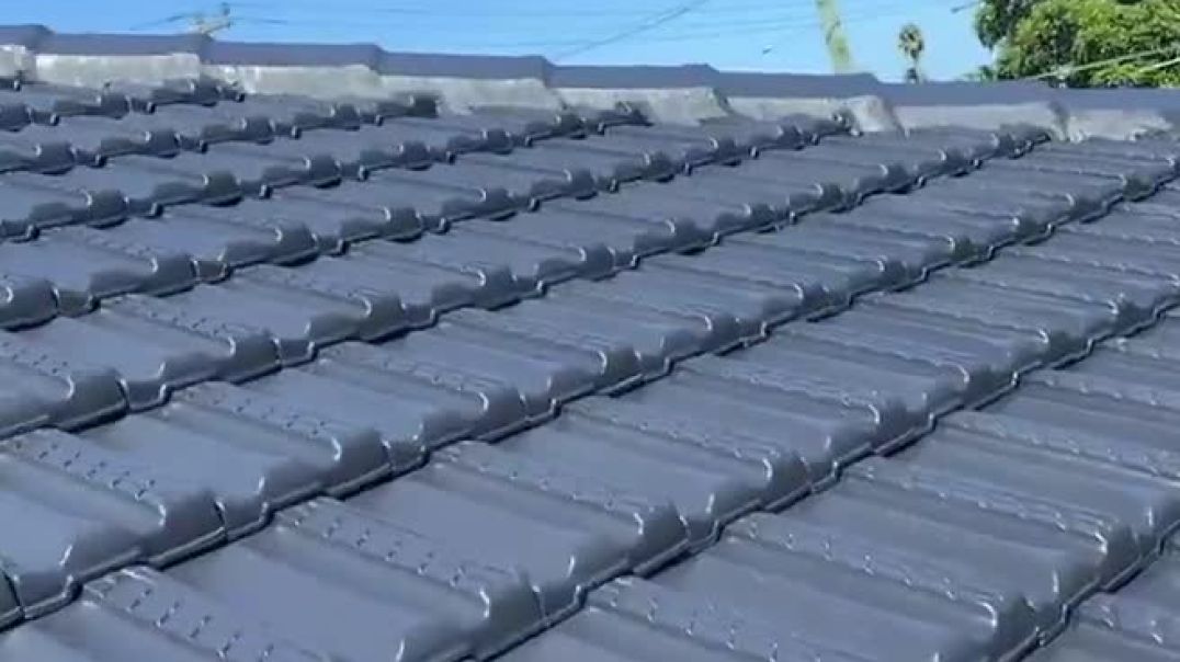 ⁣Roof Tile Repair | High Quality Roof Worx