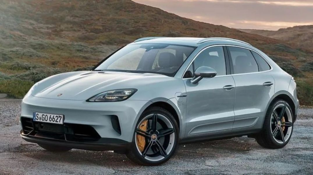 ⁣The new all-electric Porsche Macan | Keep your essence