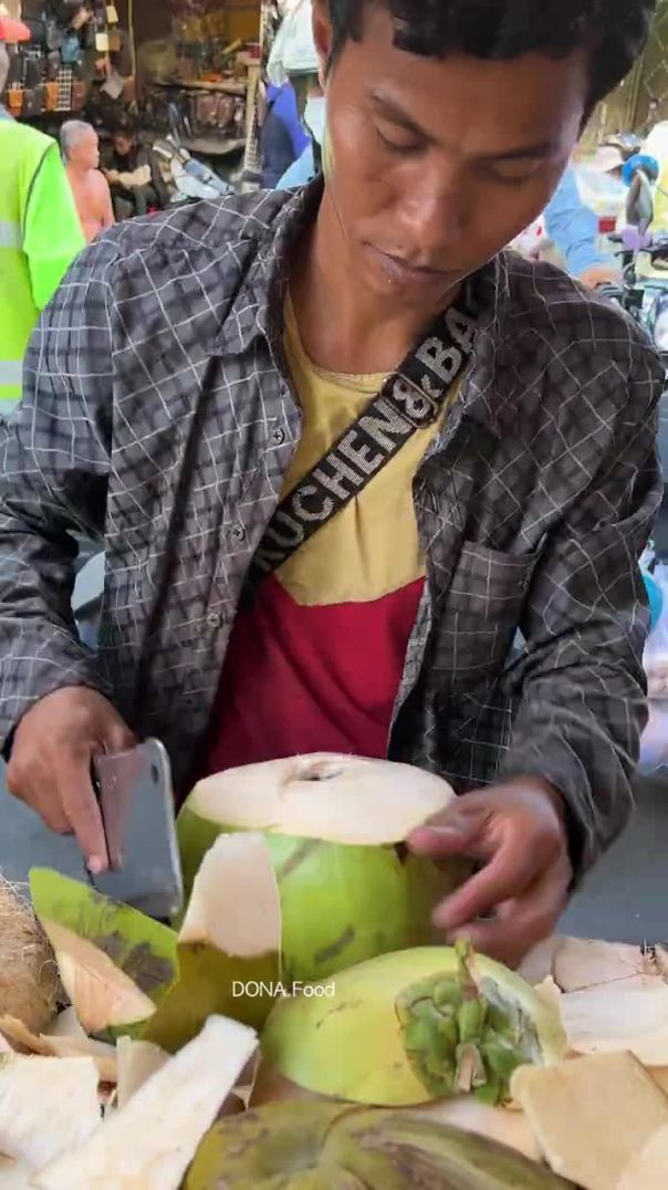 Cambodian Coconut Cutting Skills - Fruit Cutting Skills