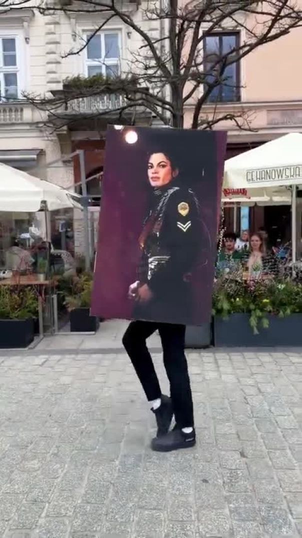 Michael Jackson has the best moonwalks