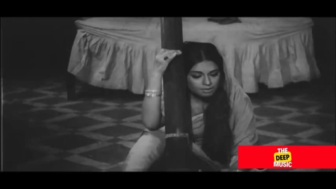 Song: HUM HAIN MATA-E-KOOCHA | Movie: DASTAK | Sanjeev Kumar & Rehana Sultan | Singer: LATA MANG