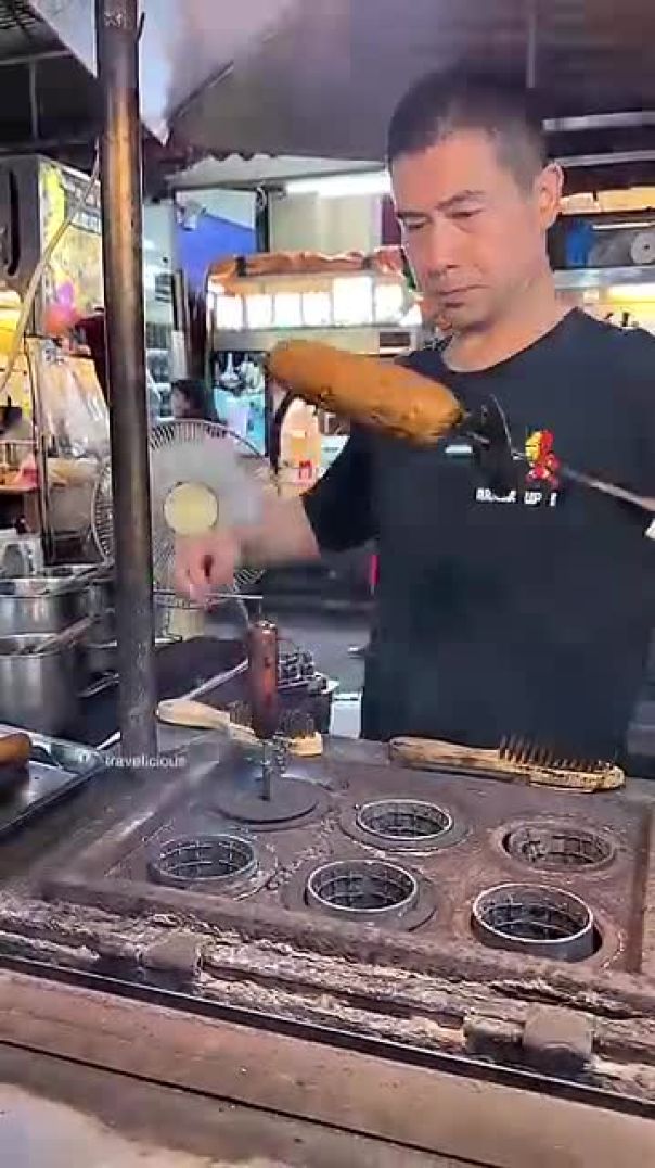 The Most Popular Unique Spicy Roasted Corn in Taiwan #shorts