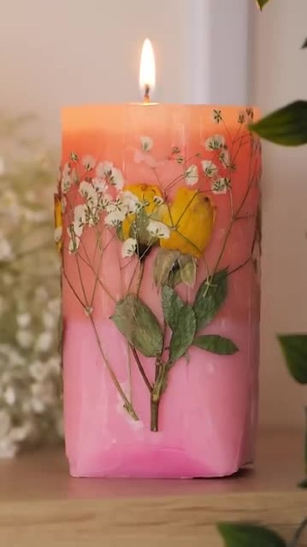 Amazing flower candle idea 😍🔥 What a beautiful craft! #candle #diy