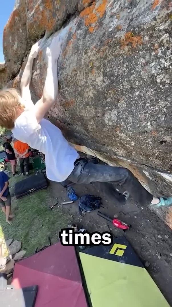 Friends Climb Crazy Rock 🤯