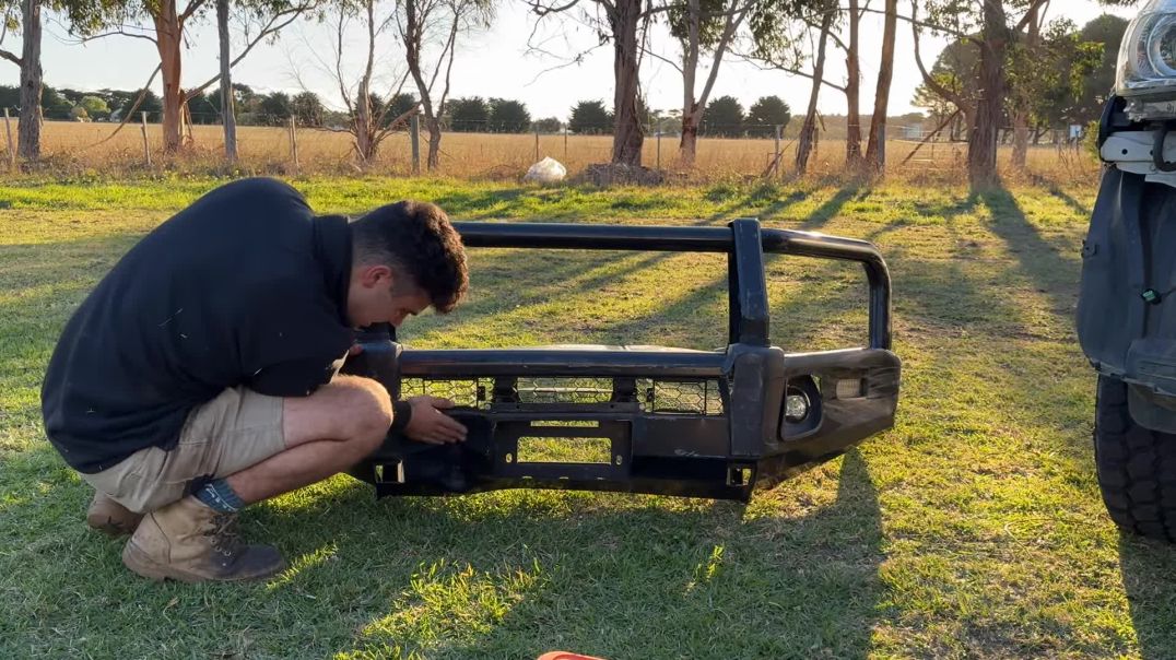 Bull bar 🛡️ installation on N80 Hilux