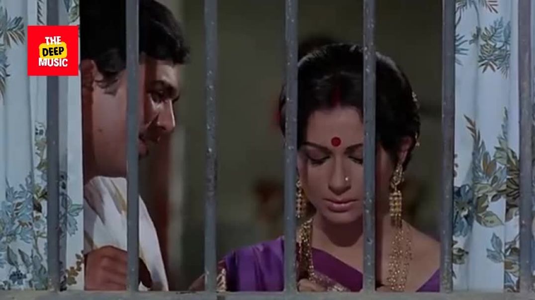 Song: Kuchh toh log kahenge | Rajesh Khanna and Sharmila Tagore | Singer Kishor Kumar |