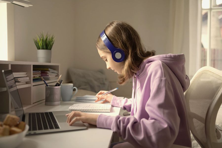 How to Study Effectively and Improve Your Grades in University – The Top Mistakes Aussies Must Avoid