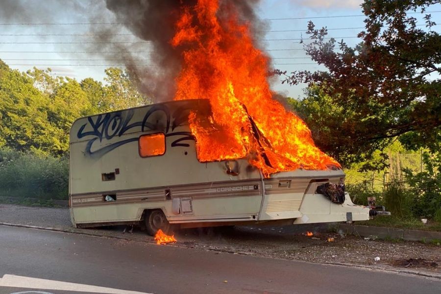 Man charged with smuggling alleged caravan bomb plotter out of Australia – The Smart Way to Make It Work Down Under