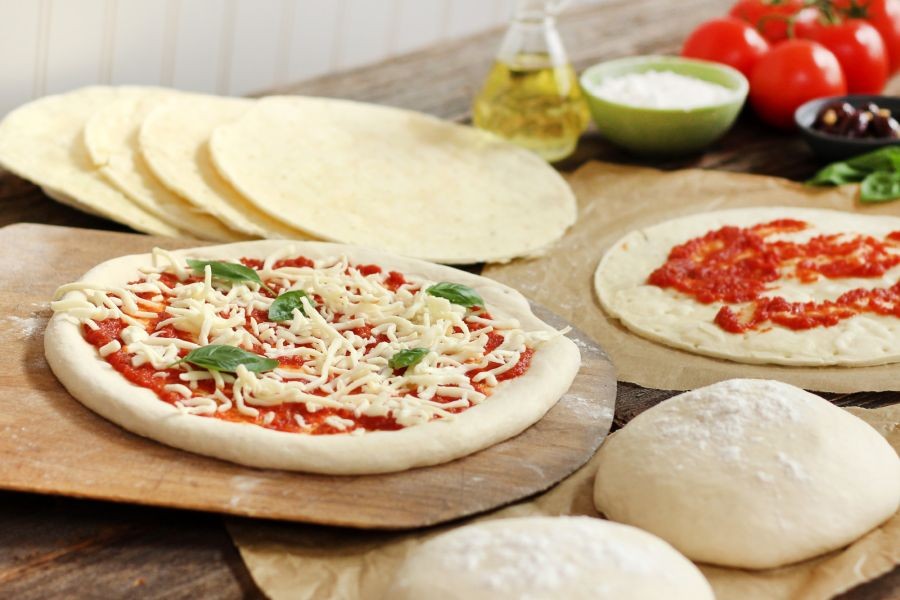 Pre-Made Pizza Dough vs. Homemade: Which Tastes Better? – (And Why You Should Care in 2025)
