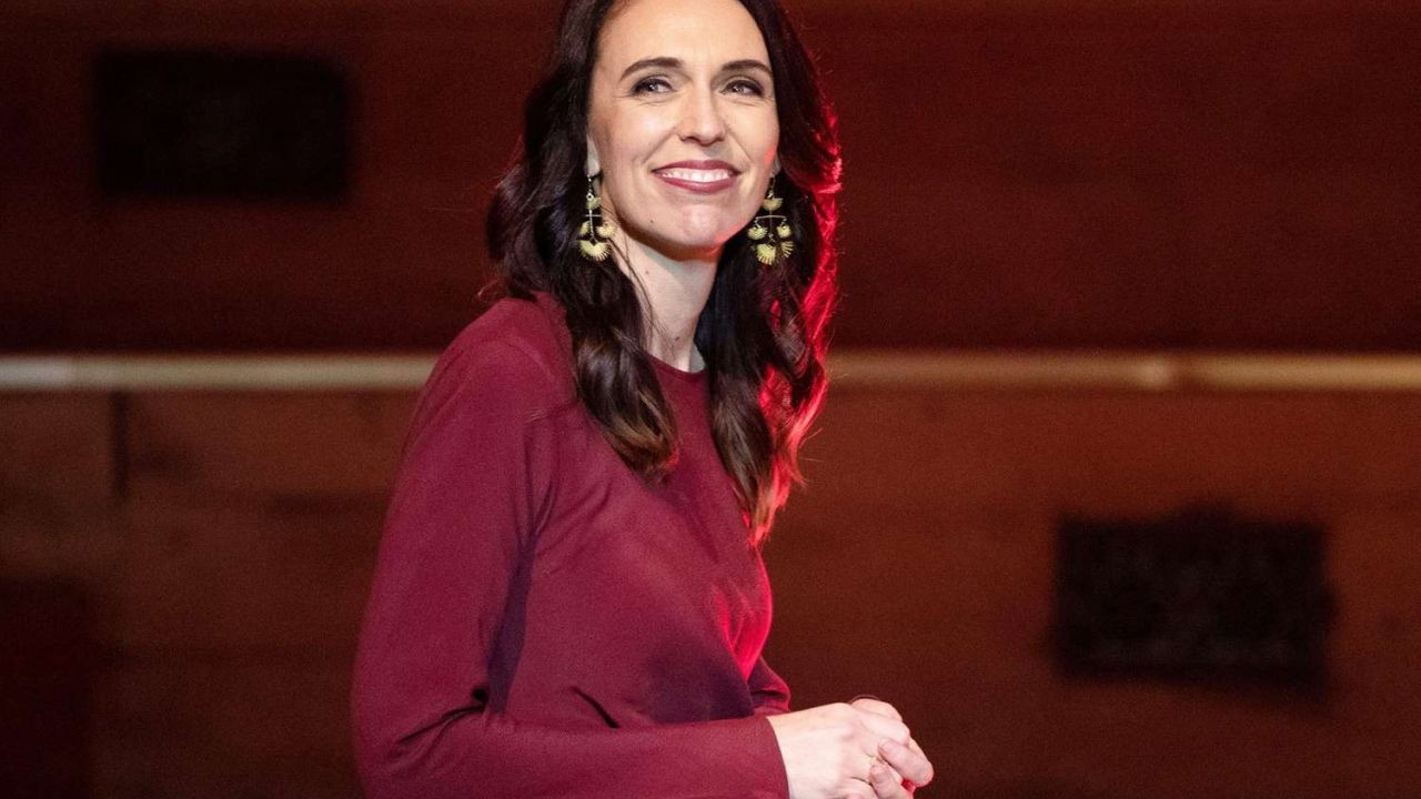 🥝 Top 10 Famous New Zealanders Who Shaped the World