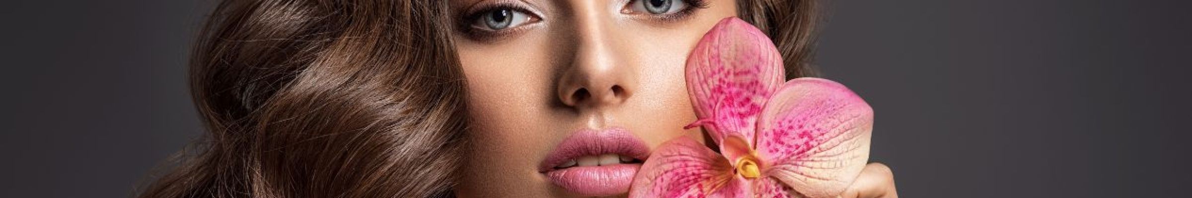 Helia Tavakoli Beauty