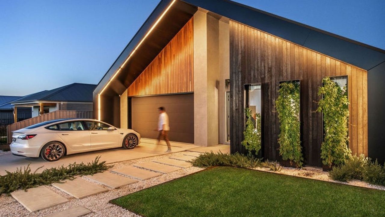 Case Study: How Real Estate Prices in Auckland Skyrocketed Over 10 Years