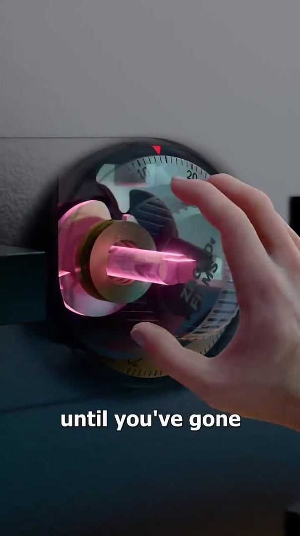 How to Crack a Safe (For Educational Purposes Only!) 🤔🔐