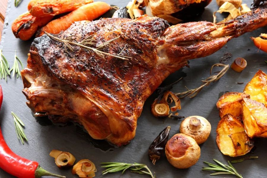 🍽️ Top 10 Iconic New Zealand Foods Every Kiwi (and Visitor) Should Try