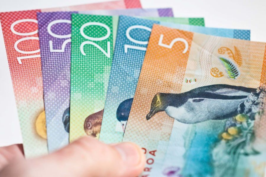 What Is the Future of New Zealand’s Currency in a Globalized Market?