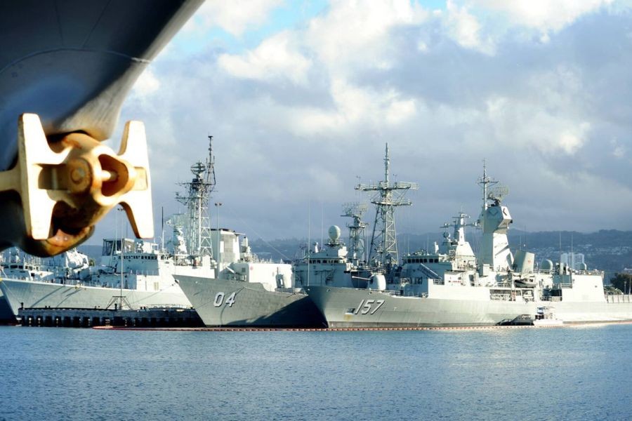 How the Australian Navy Is Protecting Trade Routes in the Indo-Pacific – What Investors in Australia Shouldn’t Ignore