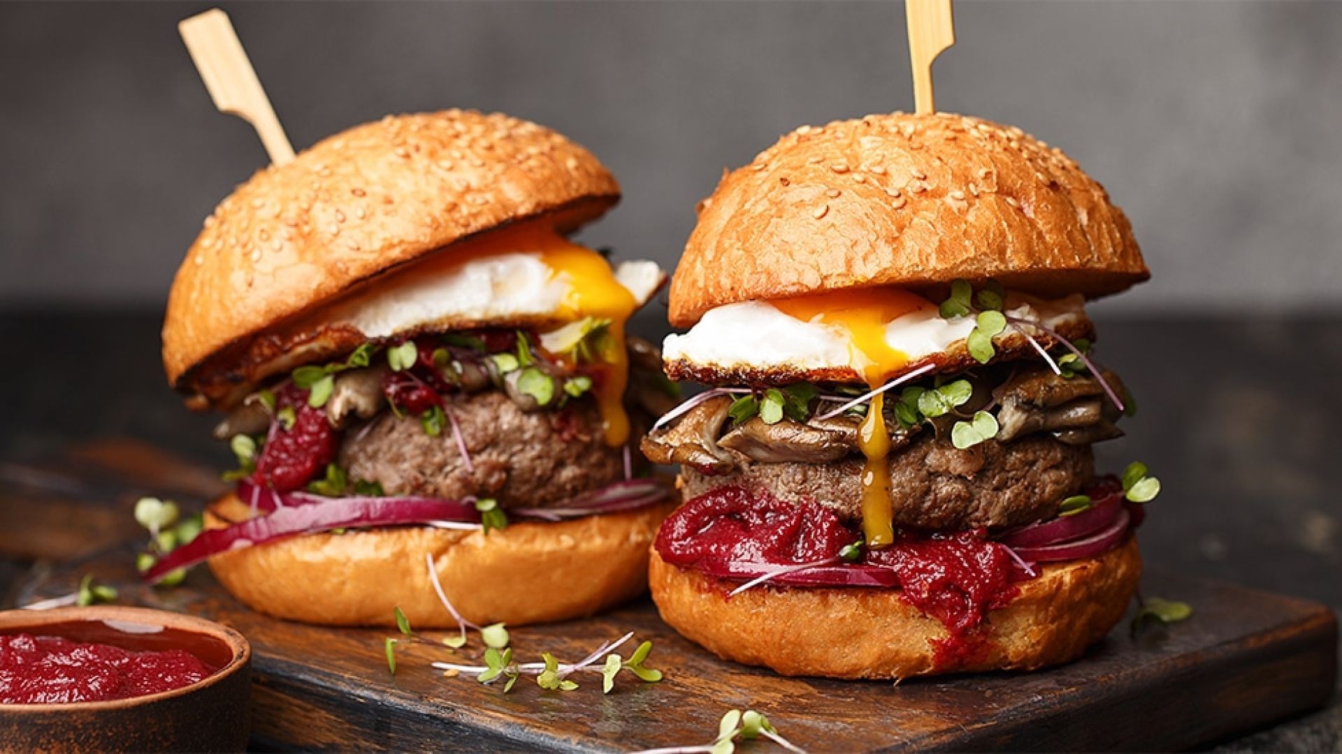 The Ultimate American Burger Hits Korea — Why Kiwi Foodies Are Talking About This Street Food