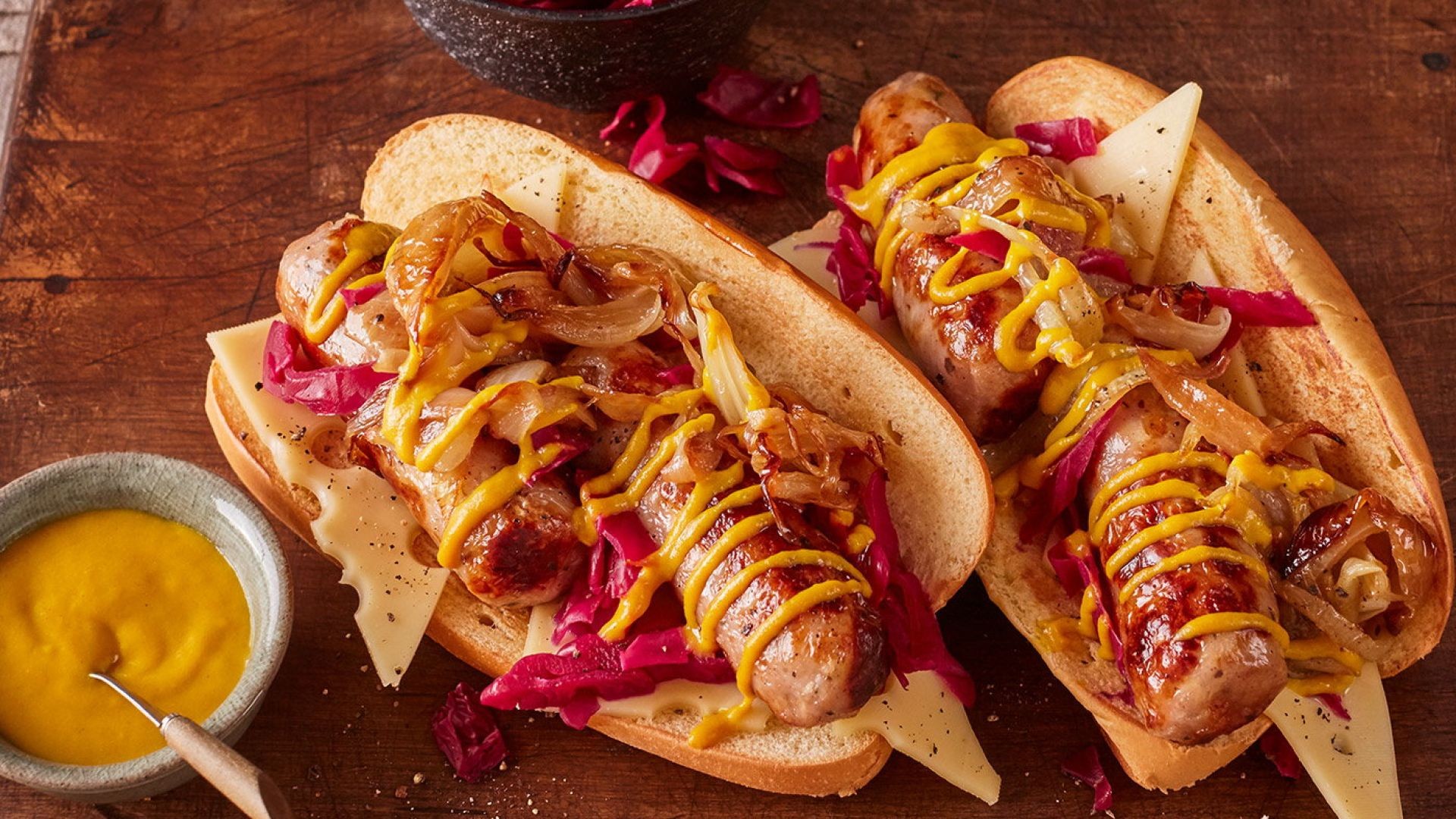 Best Hot Dogs in America: Why Kiwi Foodies Are Obsessed with US Street Eats