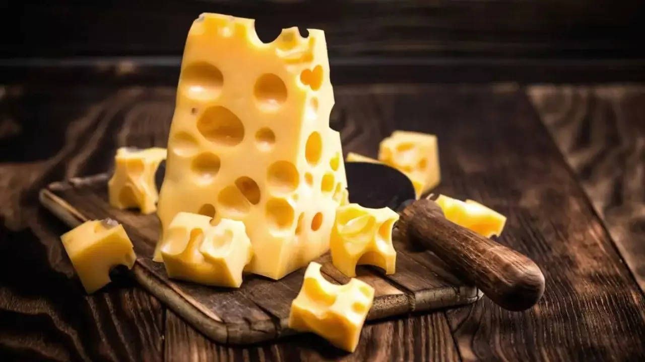 New Zealand’s Dairy vs Europe’s: Which Country Makes the Best Cheese?