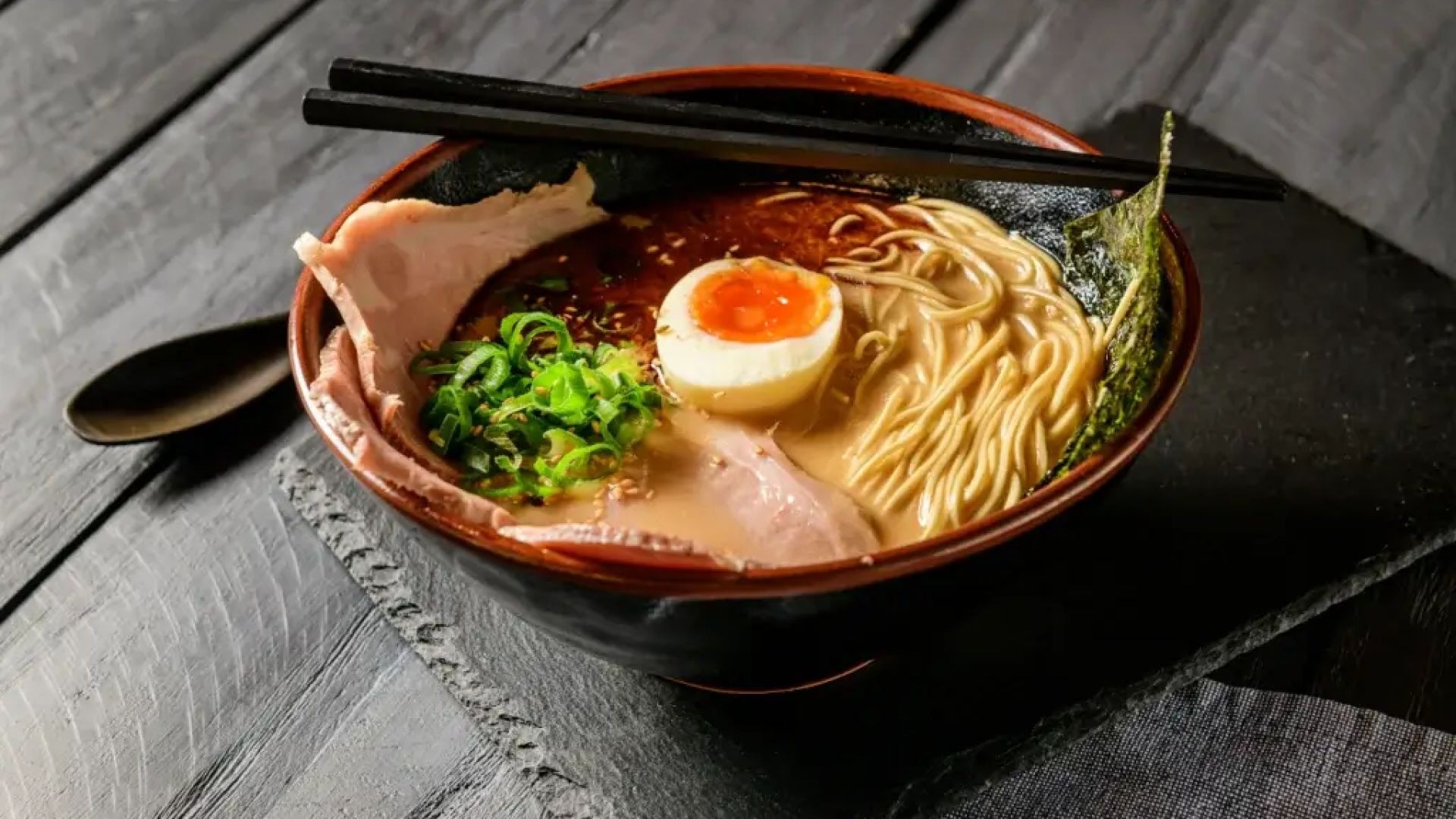 Why His Tonkotsu Ramen Is So Popular – And How You Can Make It at Home in New Zealand