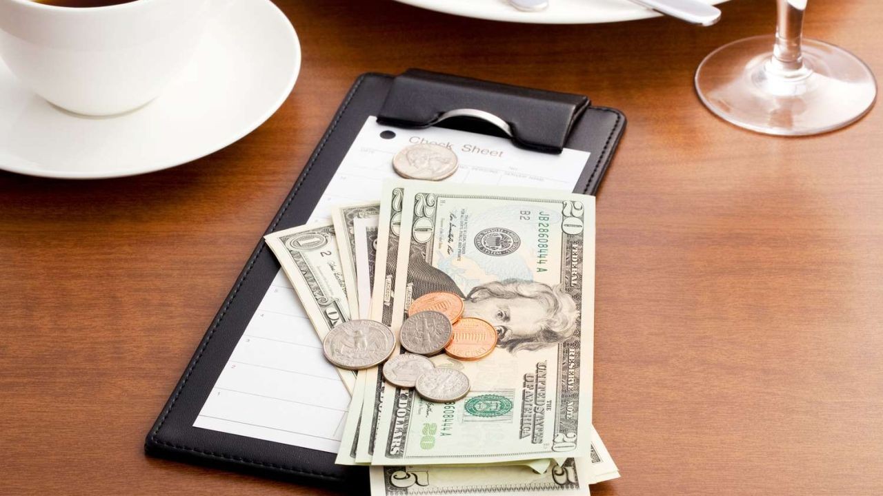 Why Tipping in Australian Restaurants Should Be Abolished – A New Era for the Australian Market?