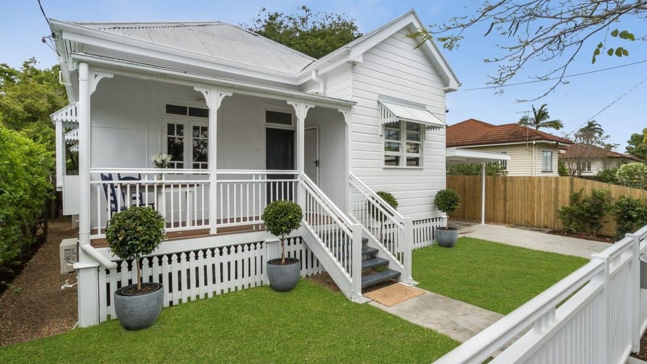 How to Improve Your Credit Score Before Buying a Home – The Top Mistakes Kiwis Must Avoid