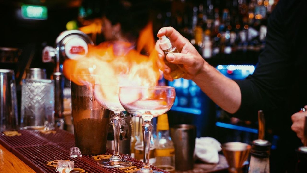 From Breweries to Cocktail Lounges: How NZ Beverage Brands Market With Video