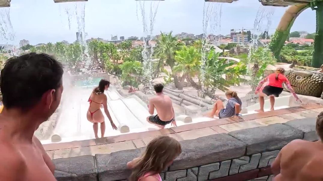 Foammy Racer WaterSlide 🌊 | Caribe Bay Jesolo’s Ultimate Aquapark Ride
