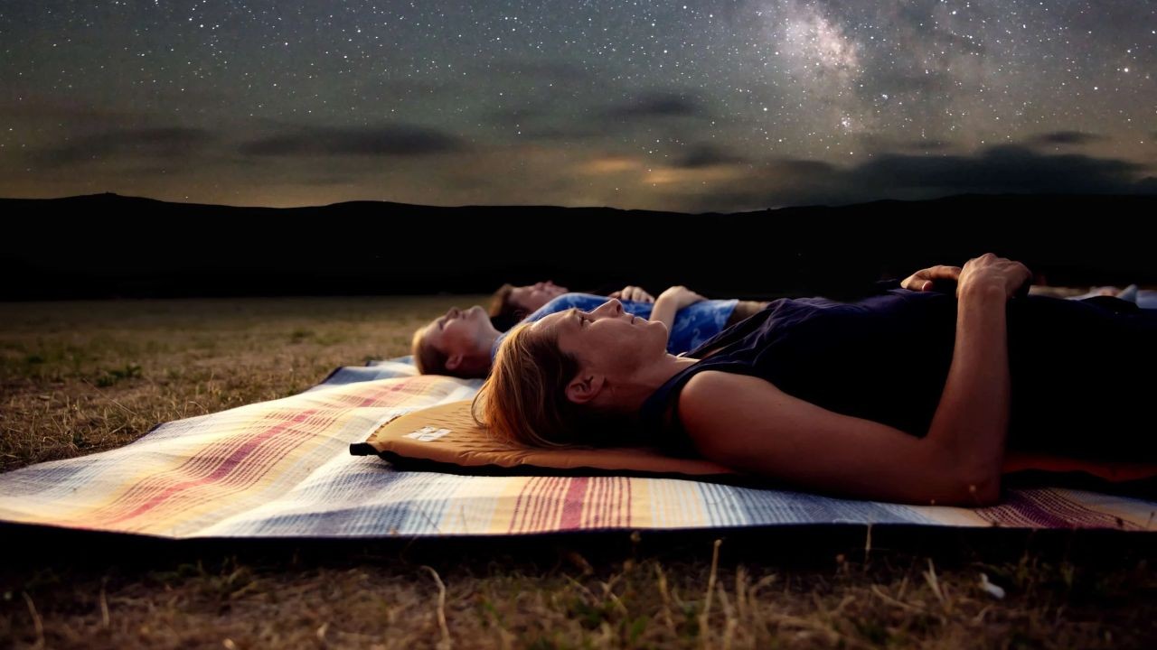 How Stargazing Videos Promote Astro-Tourism in New Zealand