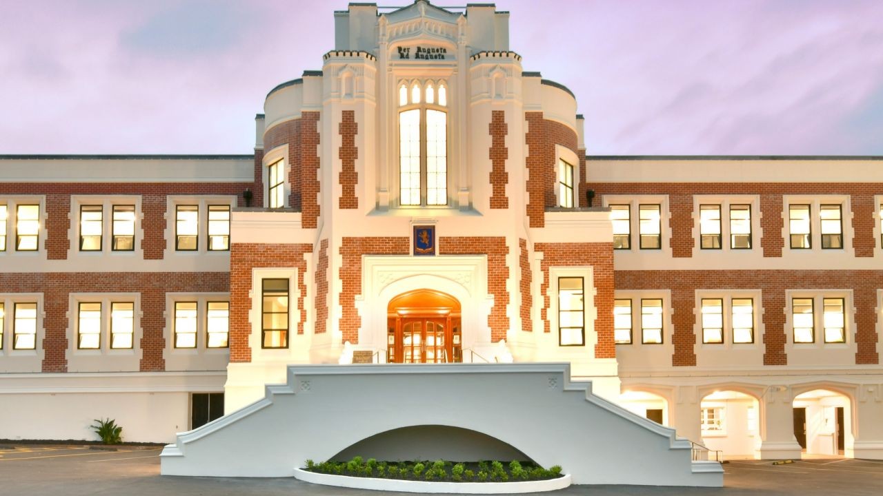 Why Auckland Grammar’s Reputation Will Open Doors for Your Child’s Career – (And the Smartest Way to Take Advantage)