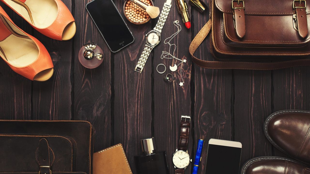 How Retail Videos Highlight Differences Between Budget and Luxury Items