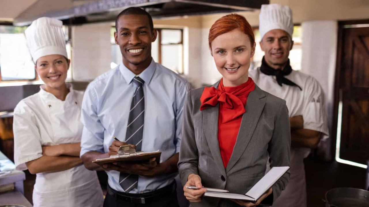 How NZ Hospitality Brands Use Social Media Video Ads to Beat the Competition