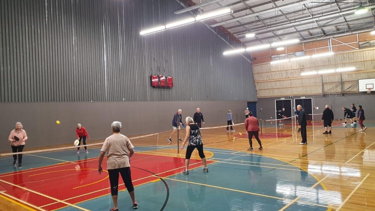 How to Market a Local Sports Team for Maximum Exposure – A Smart Approach for the NZ Market
