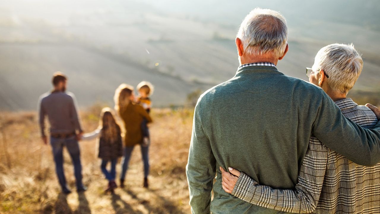 How Multi-Generational Travel Videos Inspire Extended Family Holidays in NZ