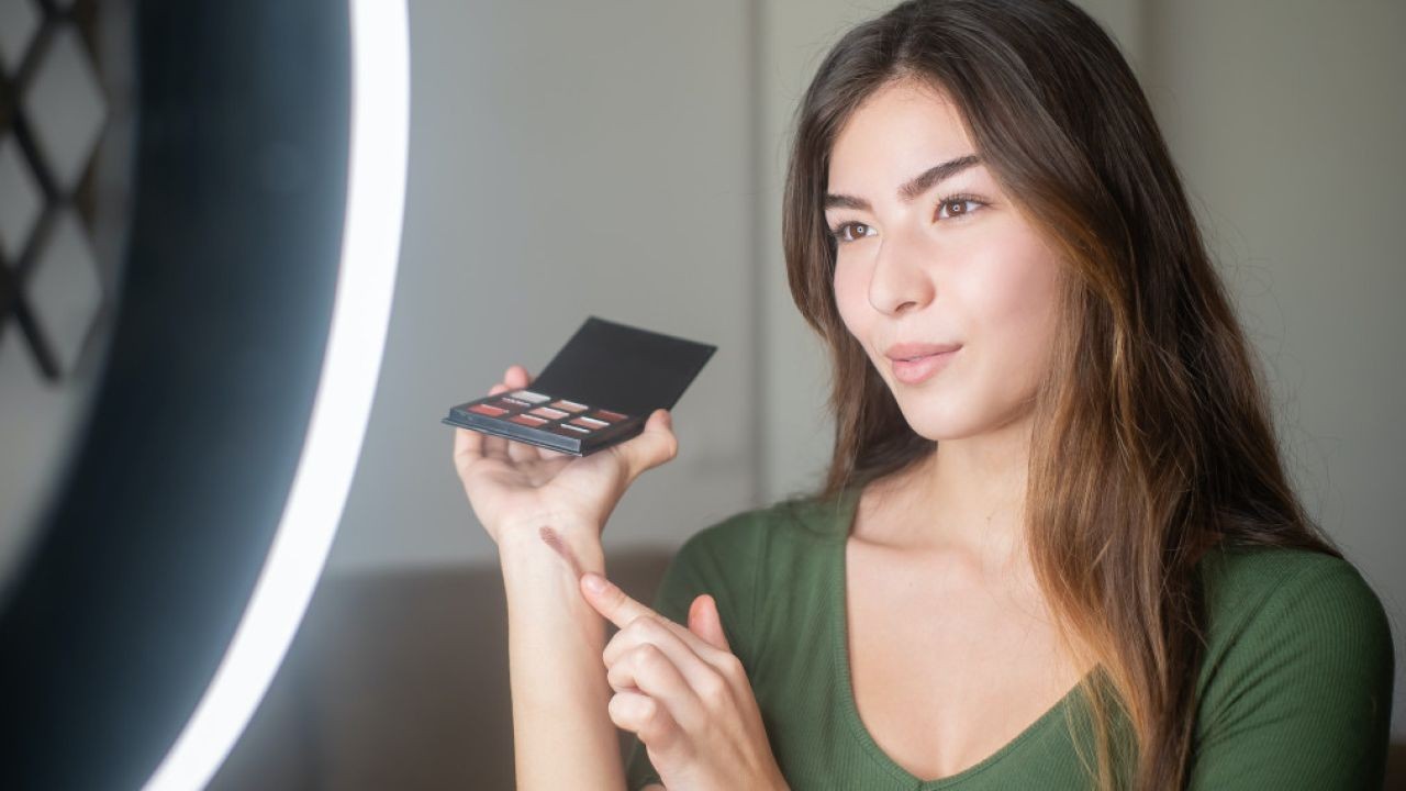 How Influencer Video Reviews Drive E-commerce Sales in New Zealand