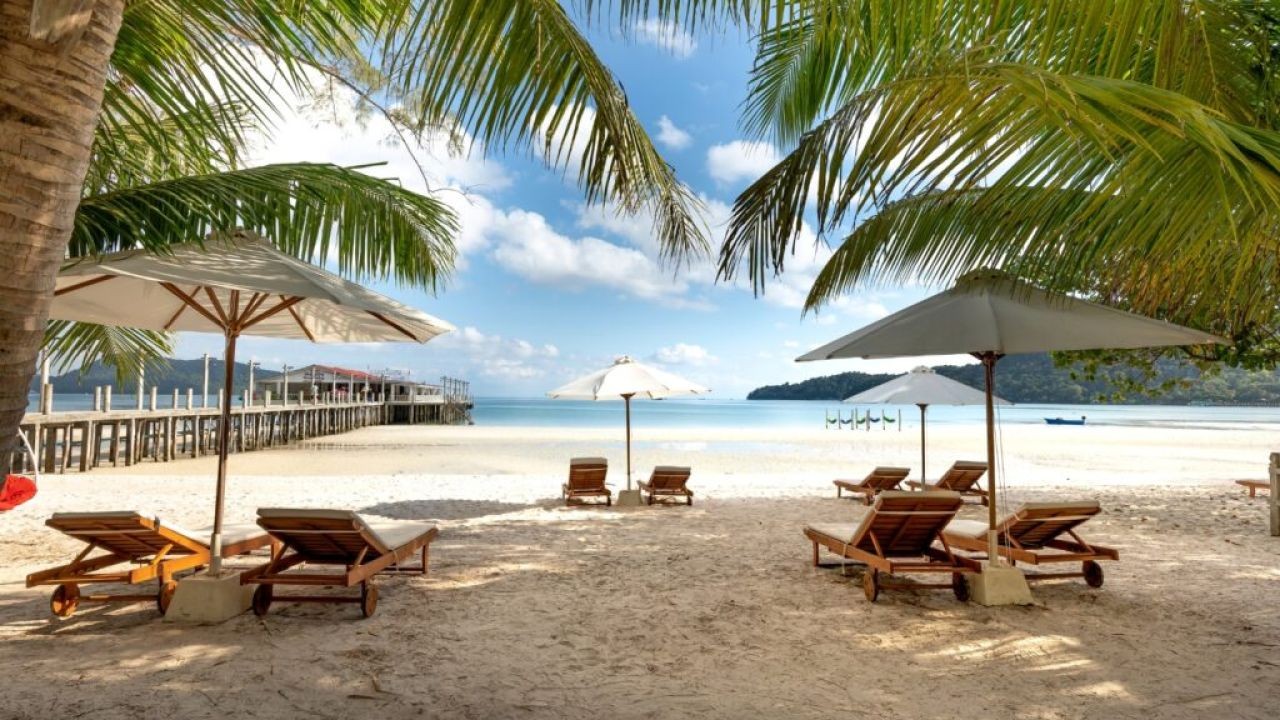 Why Some Aussie Beach Resorts Are Struggling to Survive – What Investors in Australia Shouldn’t Ignore