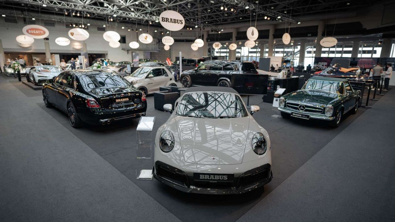 Luxury Car Showcase Videos That Attract High-Value Kiwi Buyers