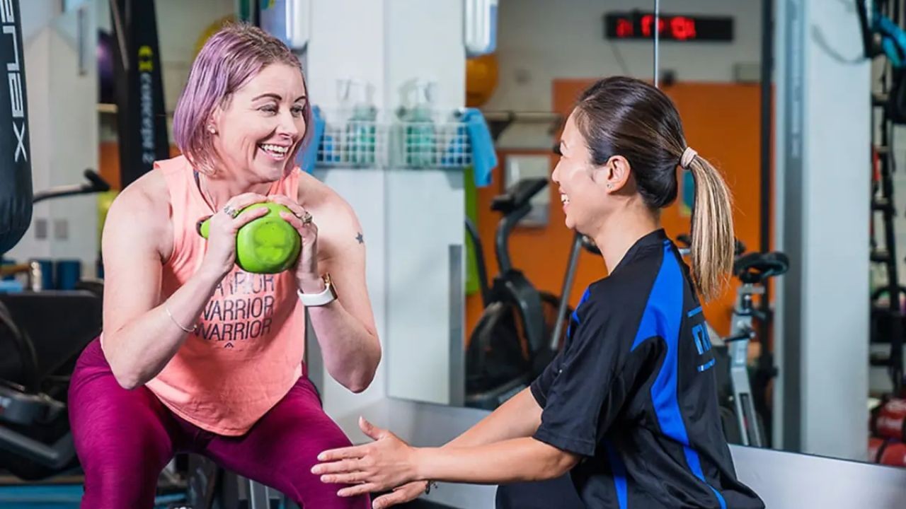 How Gyms in NZ Use Video Platforms to Retain and Motivate Members