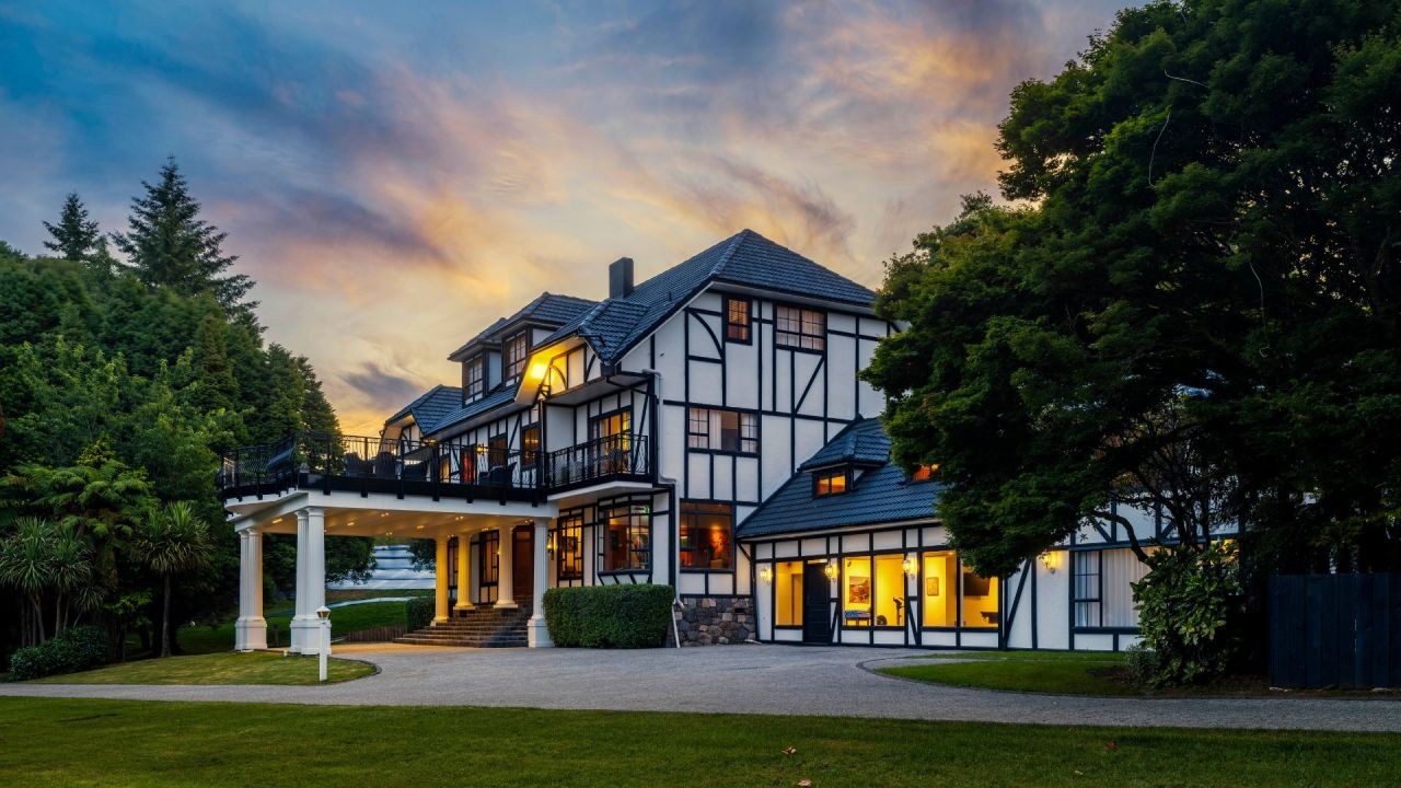 How Boutique Lodge Videos Attract Exclusive Travellers to New Zealand