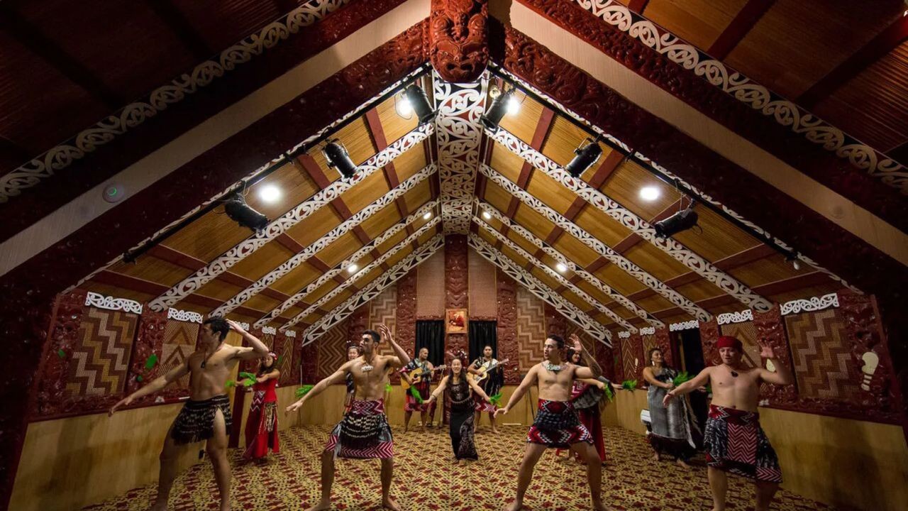 Maori Cultural Preservation vs. Globalization: Can They Coexist? – (And Why Kiwis Are Finally Taking Notice)