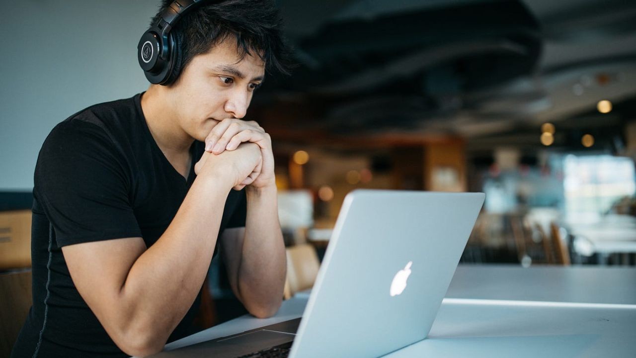 Video Tutorials Sharing NZ Startup Lessons Learned