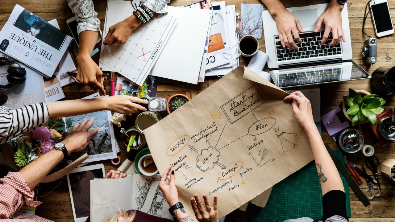 New Zealand Startups vs UK Startups: Who’s Innovating Faster? – The Kiwi Blueprint to Success