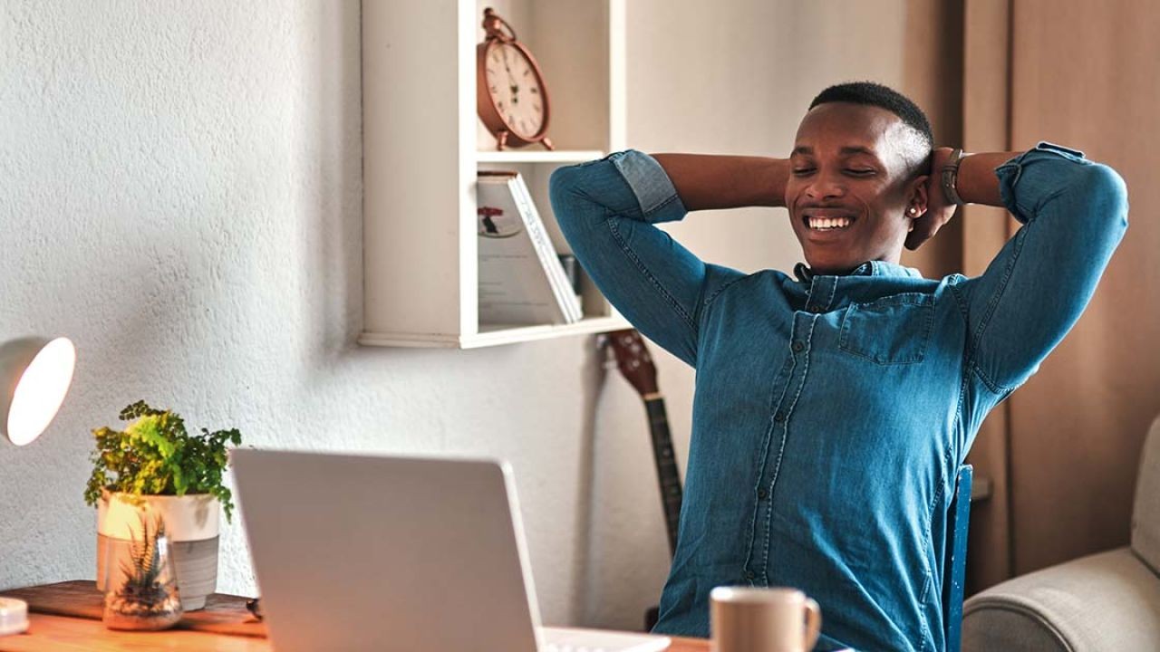 5 Reasons Why a Side Hustle Can Give You Financial Freedom in Australia – Why 2025 Will Be a Turning Point in Australia