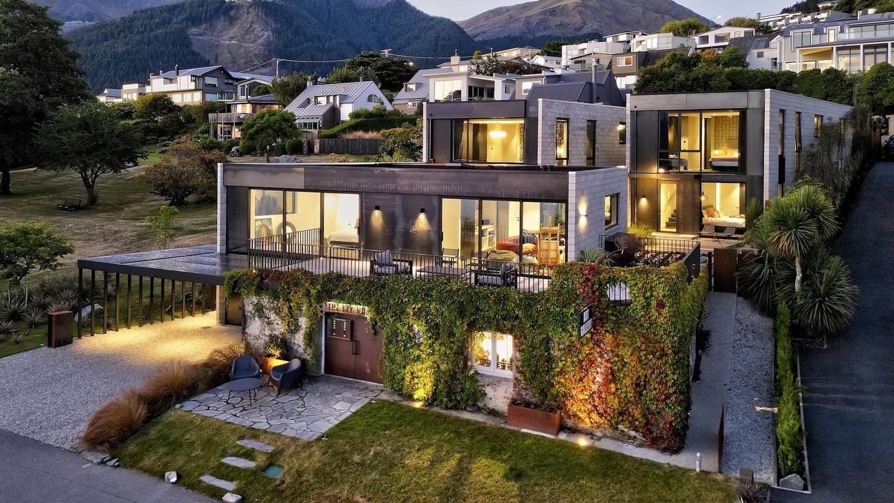 Why Auckland’s Luxury Suburbs Rely on Video to Attract Offshore Buyers