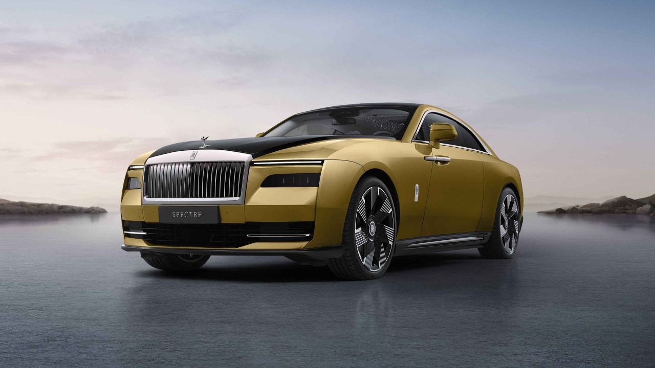 Luxury Vehicle Showcase Videos That Convert High-End NZ Buyers