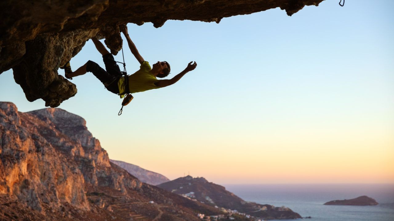 Are Extreme Sports Too Expensive? The Real Cost of Thrill-Seeking in Australia – (And How Australians Can Stay Ahead)