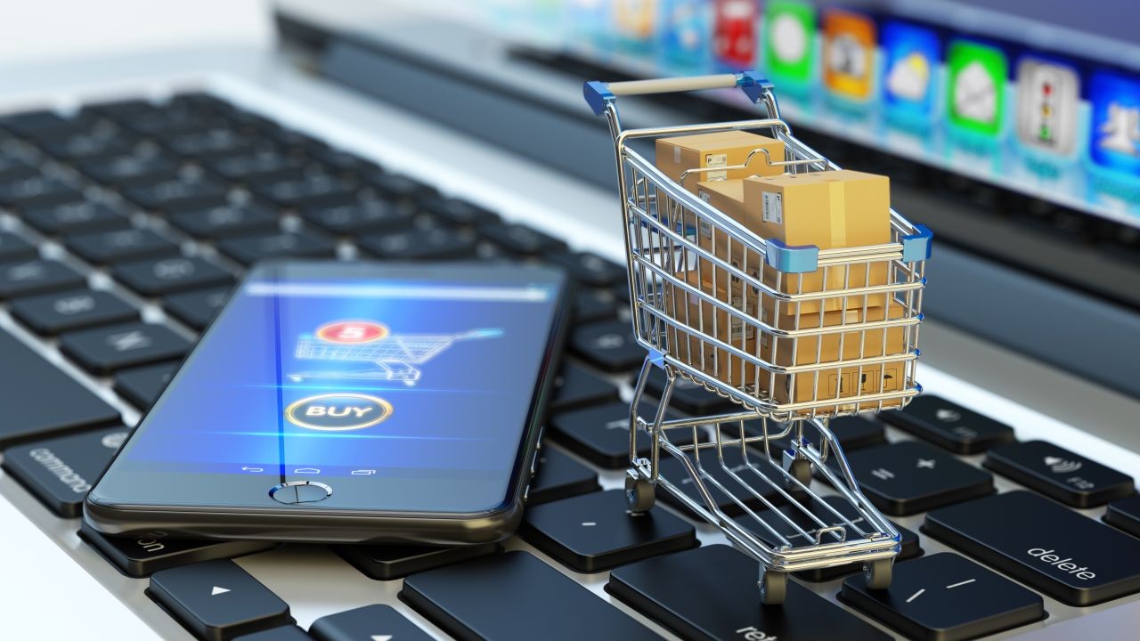 How Livestream Shopping Videos Boost Conversions in New Zealand