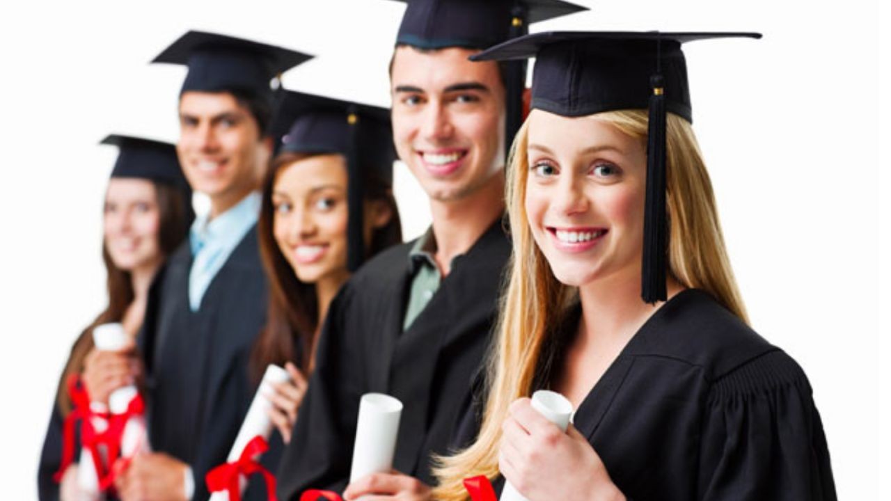How to Get a Scholarship for University in New Zealand