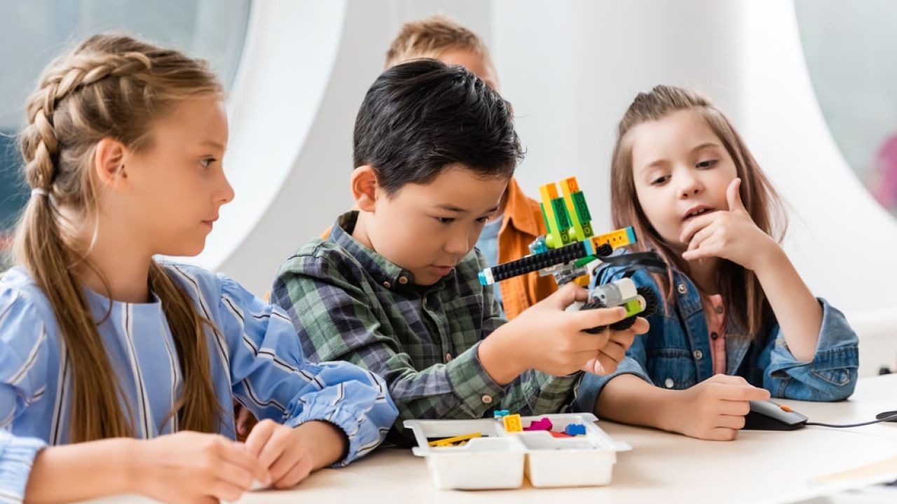 Hands-On Skills Demonstration Videos for Aussie Learners